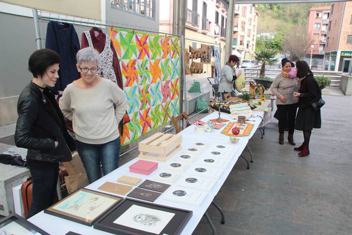 Emakumeen Eguna esku lanak e 2 1489001085422