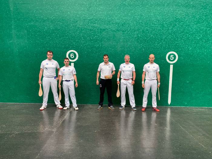 Tolosa kanpoan geratu da gom 2 1654249310067