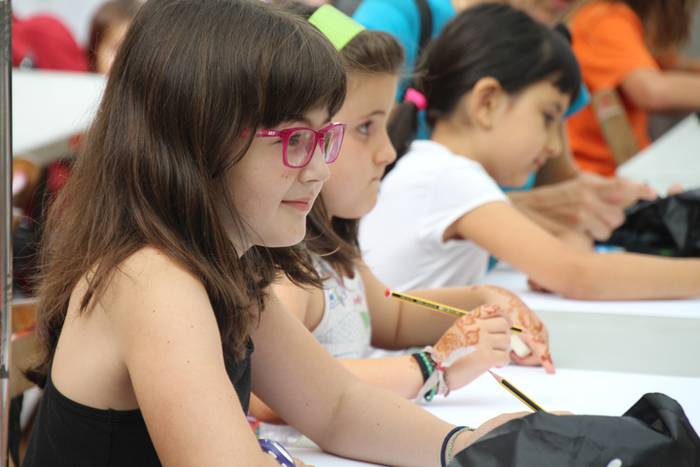 Festak ez du etenik Villabon 91 1501414987305