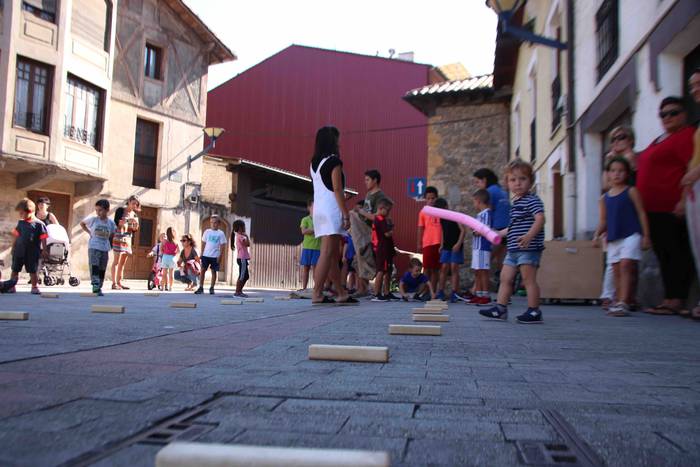 Jolas betean aritu dira umea 10 1537027461710