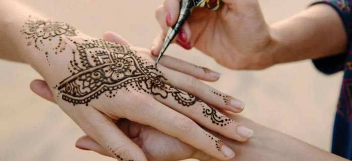 Henna tailerra