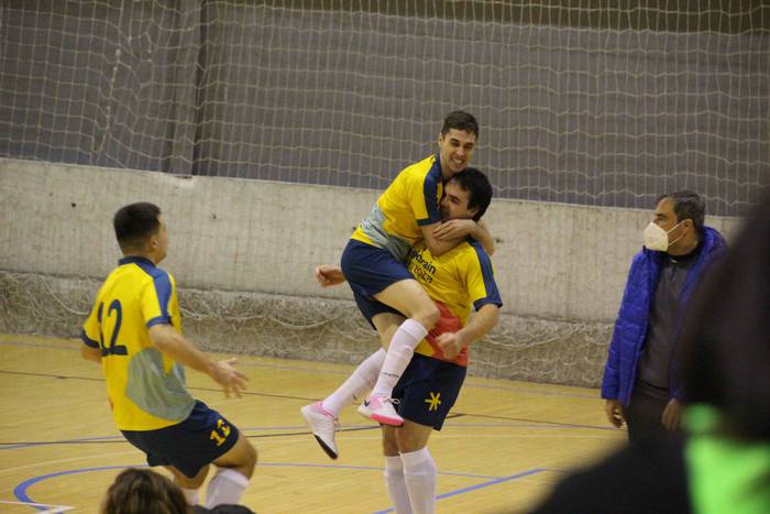 areto futbola derbia laskora 10 1607198289795