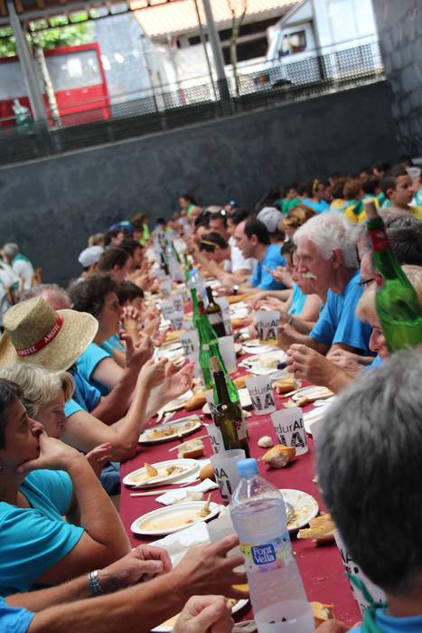 Lagunartean igarotzeko eguna 15 1534080579930