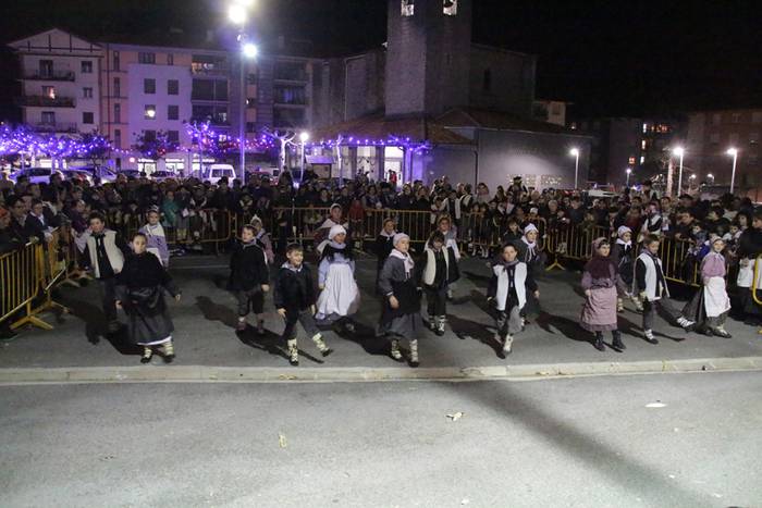 Olentzero eta Mari Domingi 2015 56 1450983311492