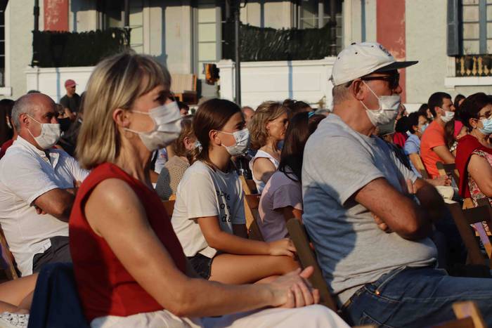 Mende laurdenari omenaldia e 11 1629569525622