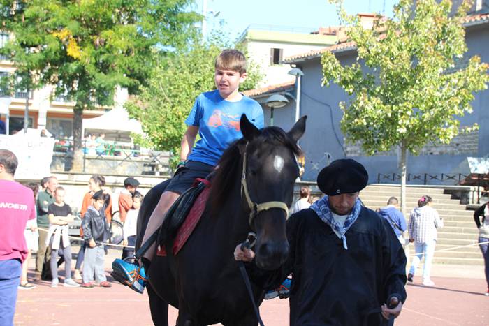 Euskal jaia eguna Anoetan 19 1476015468449