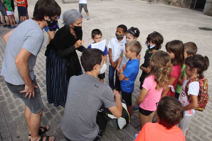 Jolasean, herriko ondarea ez 11 1597572643929