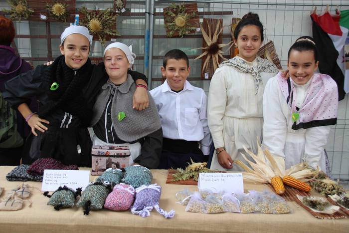 Auzolanaren fruitu, azoka 69 1541961582695