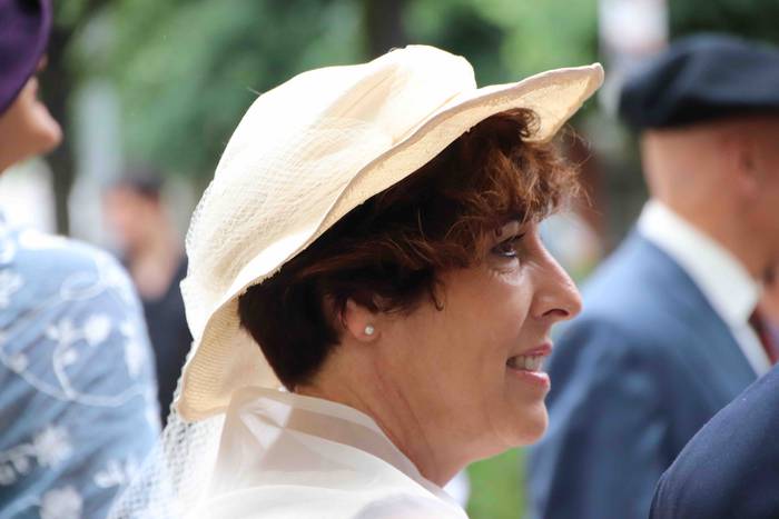 Ezkontza konpartsaren 50. ur 51 1564142822441