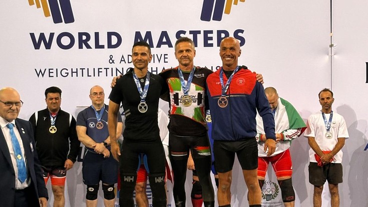 Andres Rubiños halterofilo zizurkildarra, munduko txapeldun