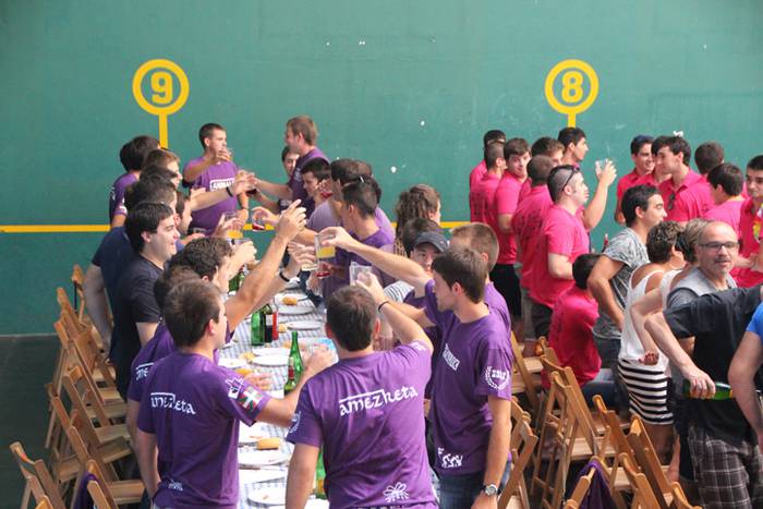 PIlotalekua kuadrillen kolorez beteta 9 1472221359366