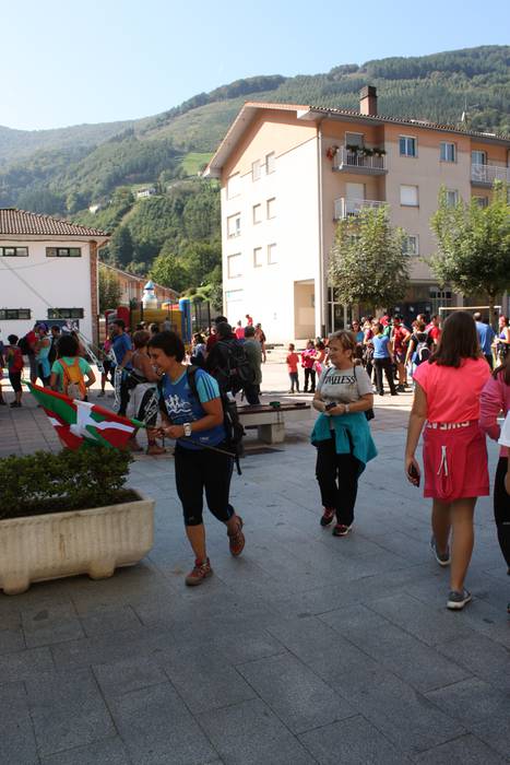 III. Mendiz Mendi Etxera 147 1506347571600