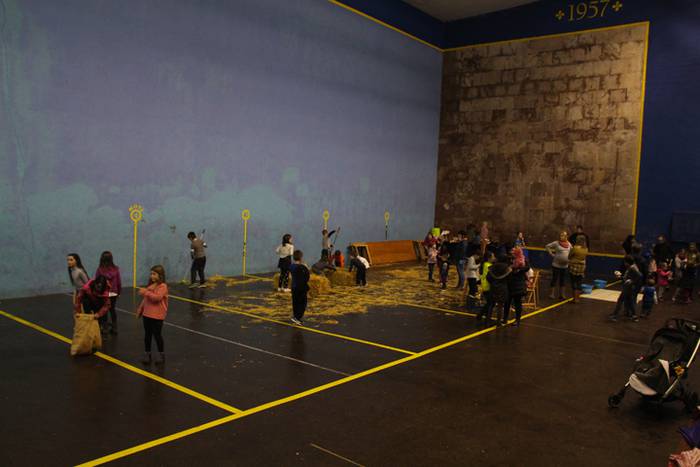 Frontoiaren babesean eta jol 8 1510334211620