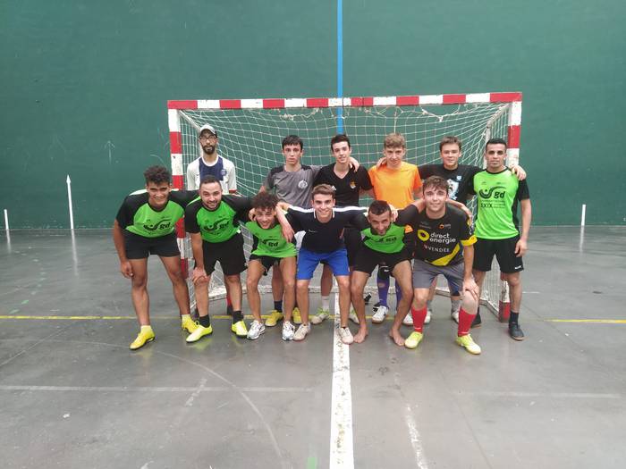 Jatorkin elkartearen Areto F 6 1658139137410