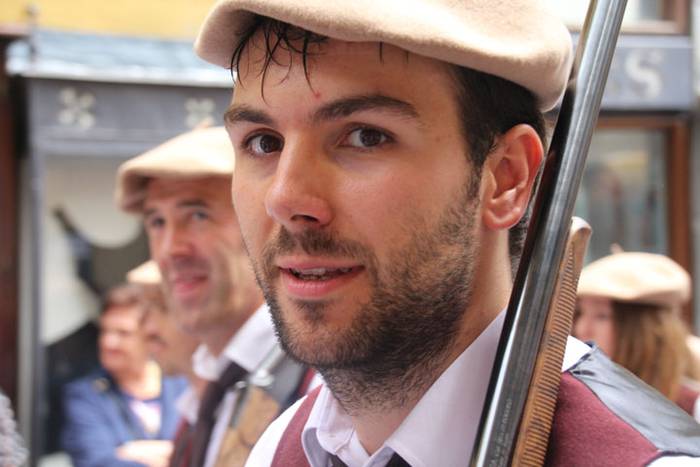 Santuek eta dantzariek poztu 145 1498312987362