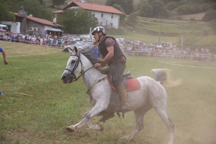 Zaldiak lasterka, gazteak desafioan 103 1472407279111