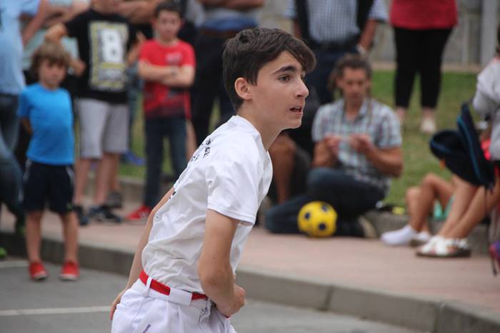 Puzgarriak, pilota eta karta 34 1501613867278