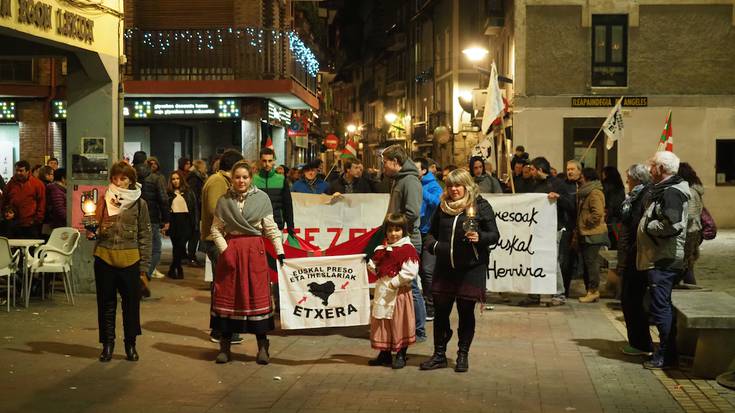 Euskal preso eta iheslariak etxeratzeko aldarria