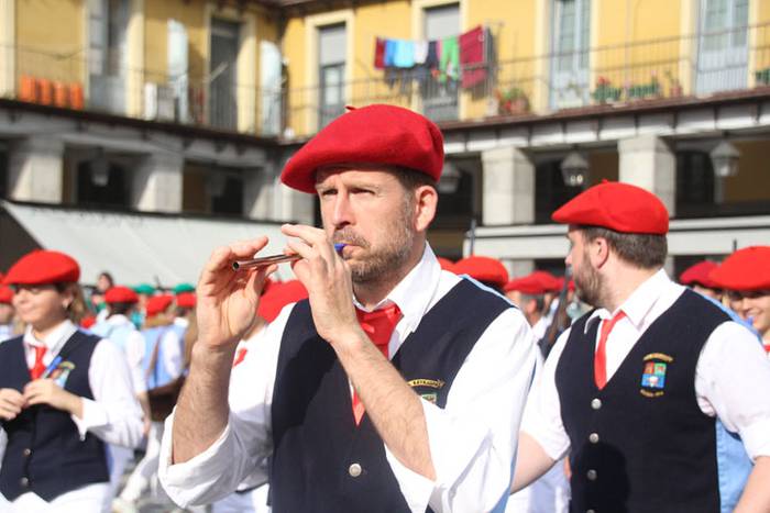 Lizarrez apaindutako kaleeta 65 1498311527020