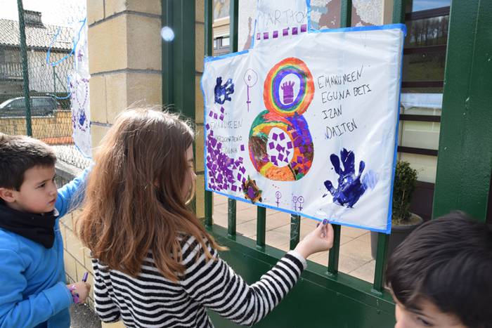 Mantalak aldarriz bete dituz 1 1520514893229