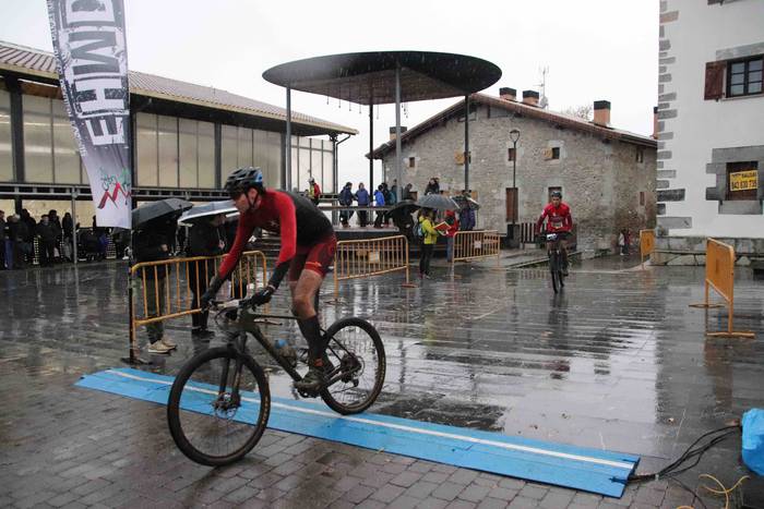 Eneko Gurrutxaga, Adunan ira 130 1574532699887