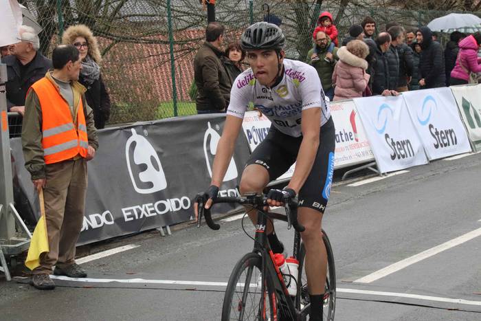 Angel Fuentes garaile XVI. A 67 1552907552552