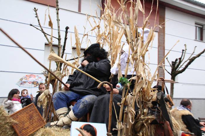 Menditik jaitsi da Olentzero 40 1482586615180