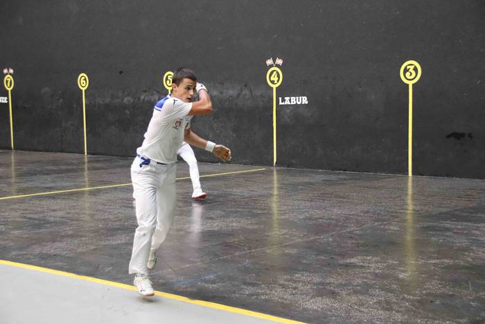 Zubizarretari jantzi dio txa 3 1568573479015