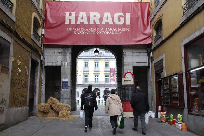 Haragia eta txingarra protag 1 1524932581677