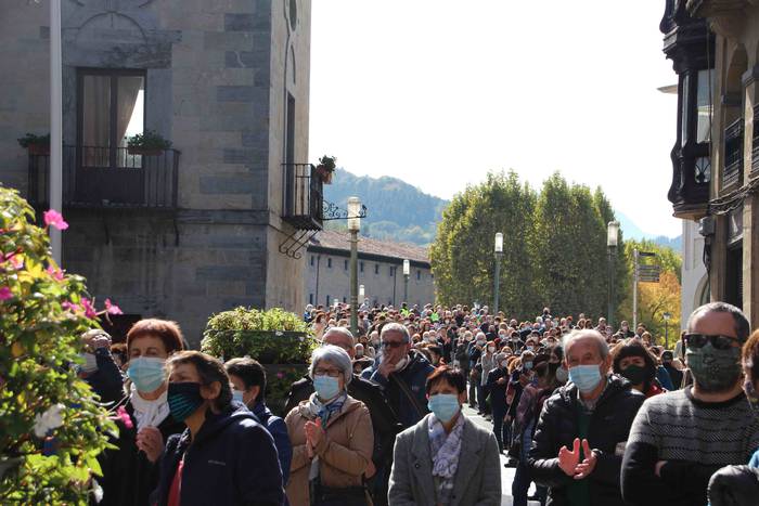 Asuncion agerraldia, manifes 49 1602940790712