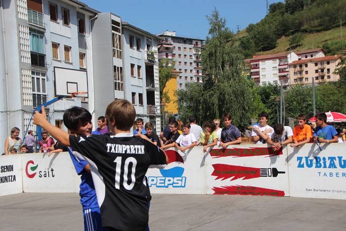 Ezin kirolik falta 17 1472319220583