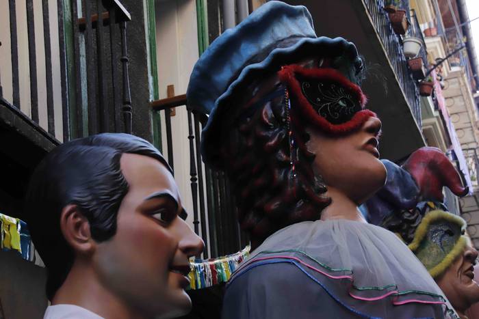 Erraldoi eta Buruhandiak Zal 42 1645883950432