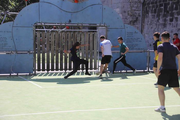 Futbolean aritu dira Gaztebu 16 1625306695098