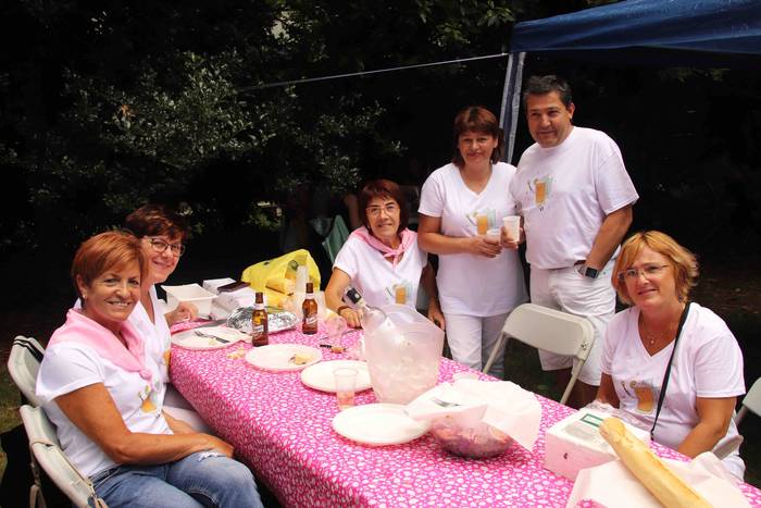 Kuadrillan bazkaltzea bezala 14 1564494461600