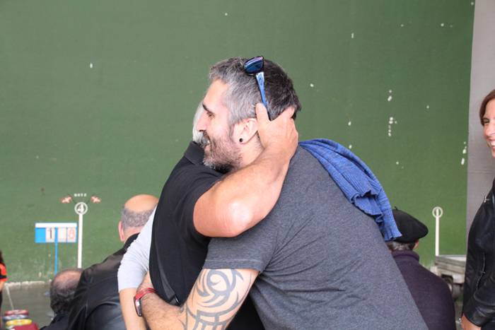 Eskerrik asko, Batis 1 1505571107114