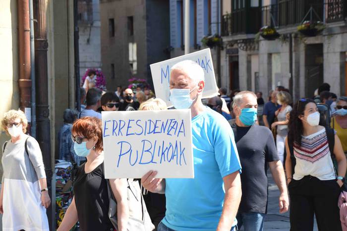 Zerbitzu publikoen aldeko mo 29 1593257987724