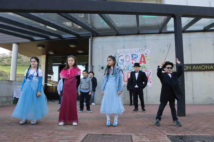 Inauteriak 22, eskolak 85 1645963588432