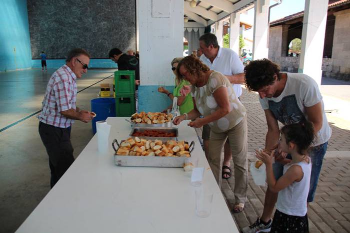 Sagardoz busti da Hernialde 6 1471175222035