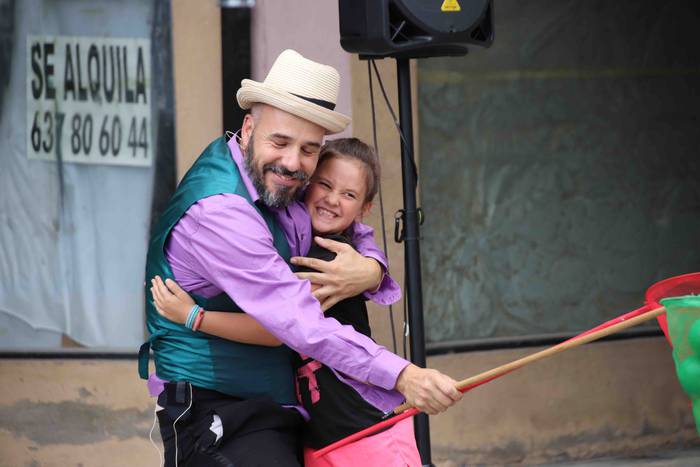 Malabareak eta akrobaziak na 19 1562507116837