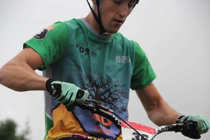 Erakustaldi batekin hasi dir 21 1496515051588