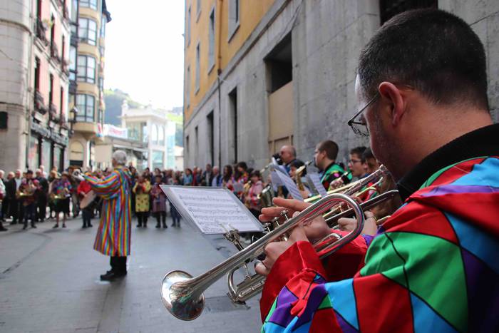 Txikitasunetik handitasunera 42 1551534854764