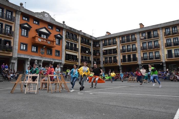 Anoeta kuadrilla eguna 2016 25 1463855786983