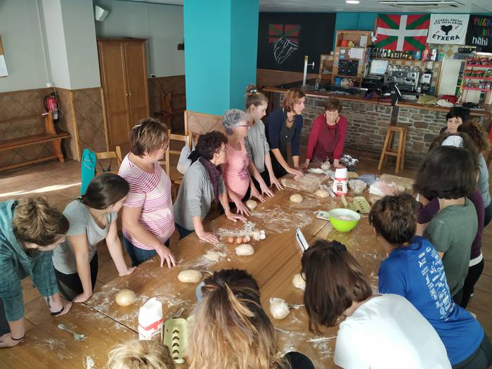 Pasta freskoa egiteko tailer 8 1572092878226