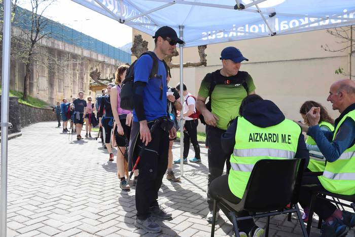 Aizkardi mendi martxa izan d 30 1648391815296