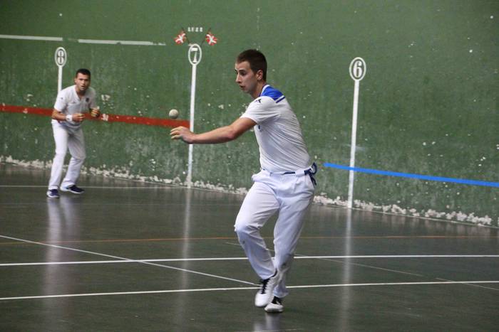 Lau eta erdiko Intxaur Txape 16 1626710621586