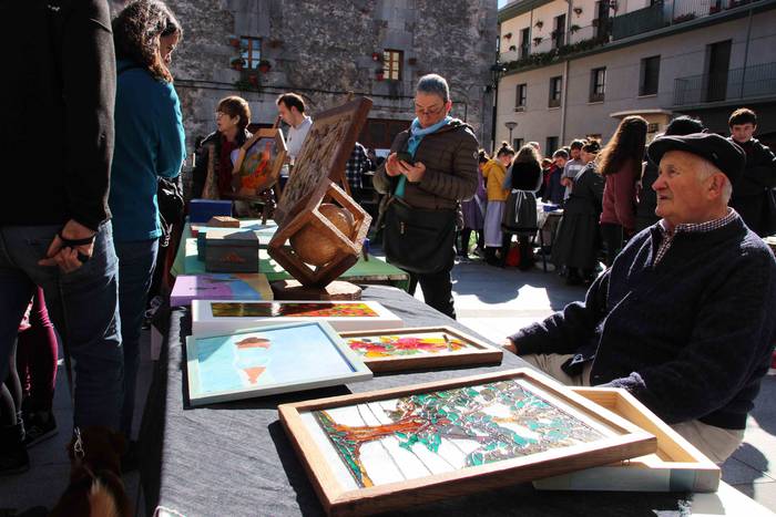 Azoka eguna ospatu dute Bera 39 1541345956265