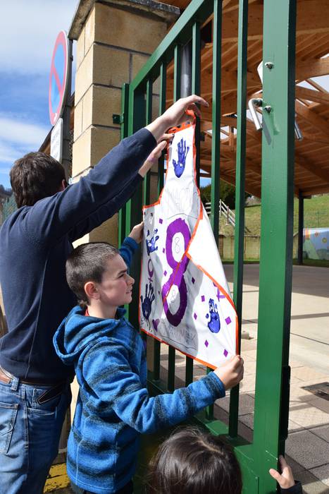 Mantalak aldarriz bete dituz 41 1520515152205