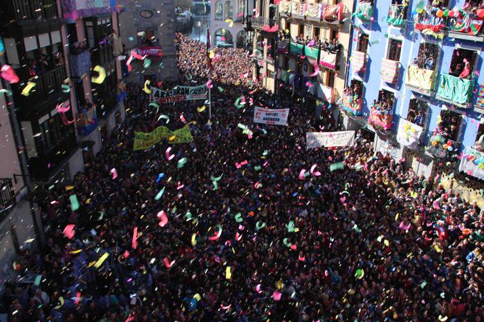 Txupinazoa balkoiko begirada 32 1582215767950