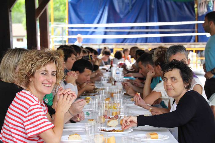 Paella, kuadrilla eguneko er 12 1565447294076