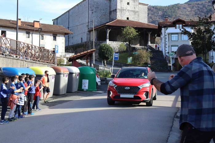 Altunak amezketarren babesa  3 1606660853058